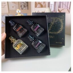 US 112A Valentino 4-Piece Set 30ml 华伦男黑4件套30ml