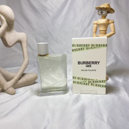A98/US 035  Burberry Her EDT Burberry  for women 巴宝莉青提软糖
