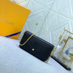 AA-030 Pochette Félicie Monogram Empreinte leather Black 老花/压花卡夹三合一 压花黑  21*12*3