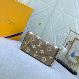 AA-035 LV老花/压花卡夹三合一  彩花棕  21*12*3