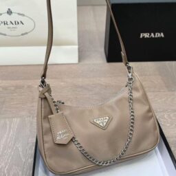 AA-285 Prada尼龙腋下 卡其链条腋下  29*20*6