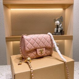 AA-112 Chanel小金球 粉色金球  18*13*7